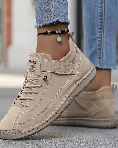 Mia – Comfortable & Pain-Free Orthopaedic Sneakers