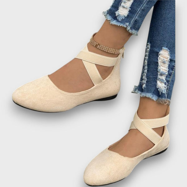 Arelia | Sandales compensées élégantes avec design croisé