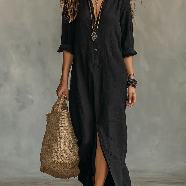 Soline | Relaxed V-Neck Button Maxi Dress