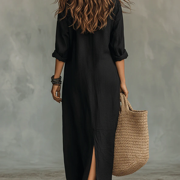 Soline | Relaxed V-Neck Button Maxi Dress