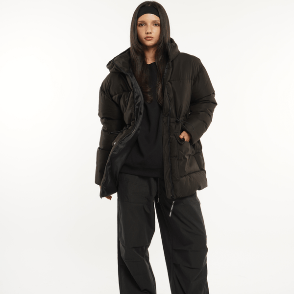 EVA | VESTE PUFFER À CAPUCHE IMPERMÉABLE