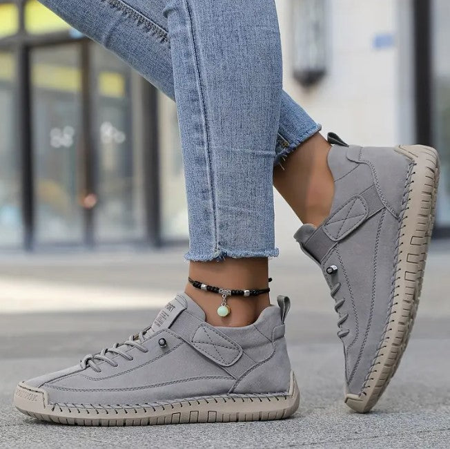 Mia – Comfortable & Pain-Free Orthopaedic Sneakers