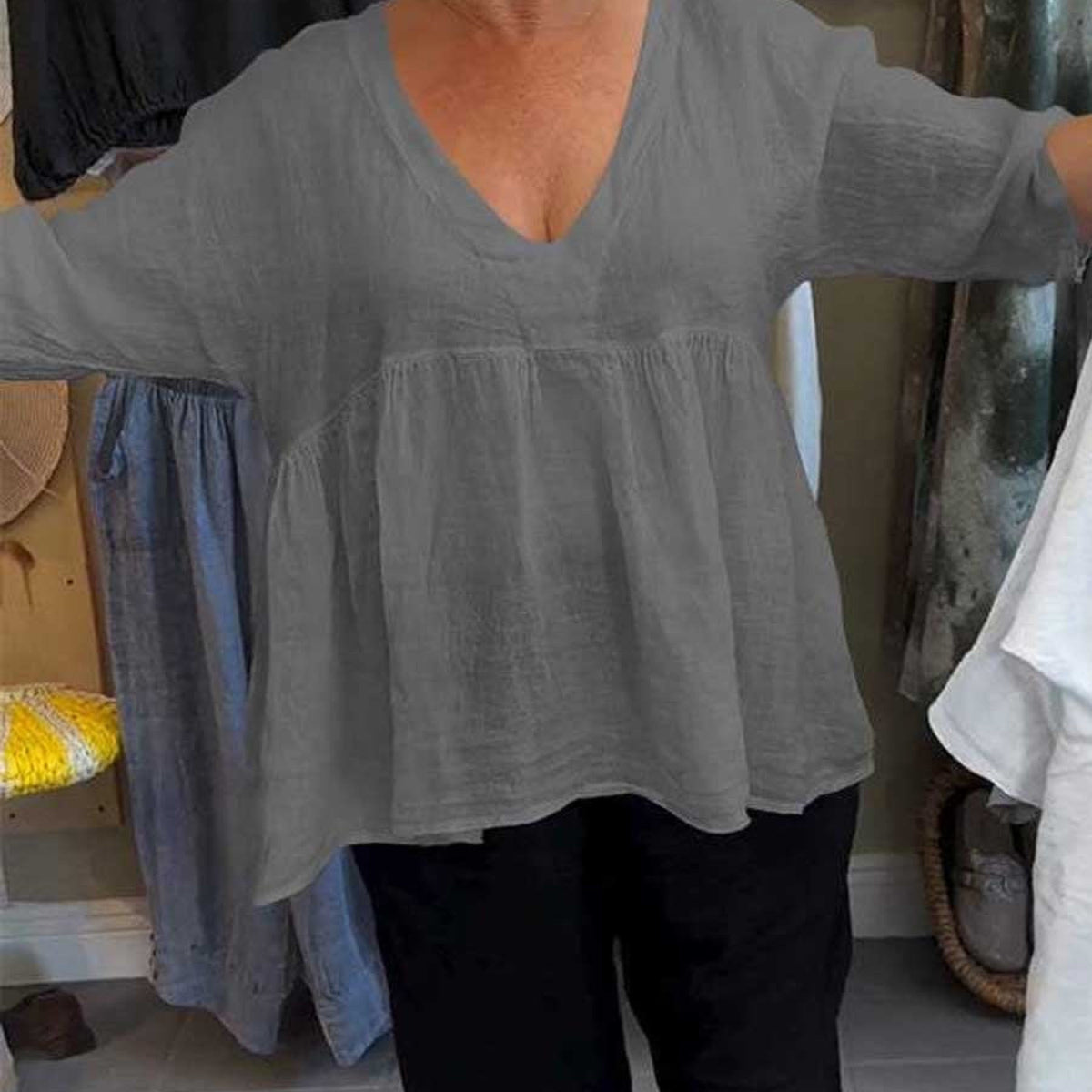 Loretta| V-Neck Cotton-Linen Blouse – Light Elegance with Everyday Ease