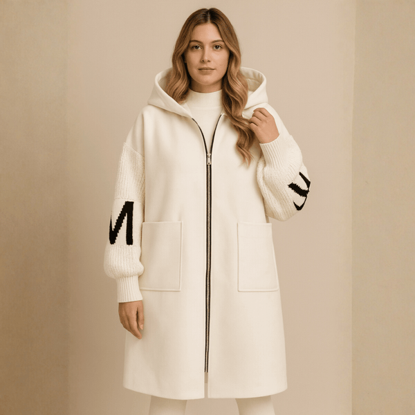 SELENE | MANTEAU LONG TRICOTÉ À CAPUCHE