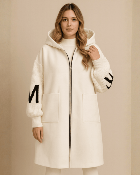 SELENE | MANTEAU LONG TRICOTÉ AVEC CAPUCHE