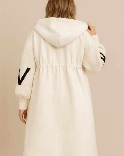 SELENE | MANTEAU LONG TRICOTÉ AVEC CAPUCHE